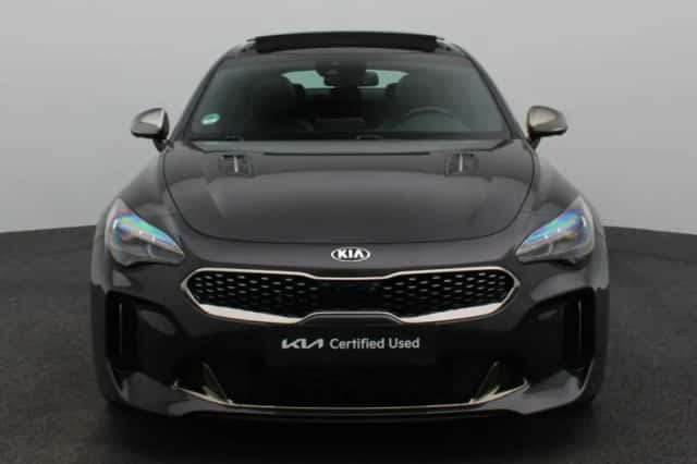 Kia Stinger (2020) thumbnail 4