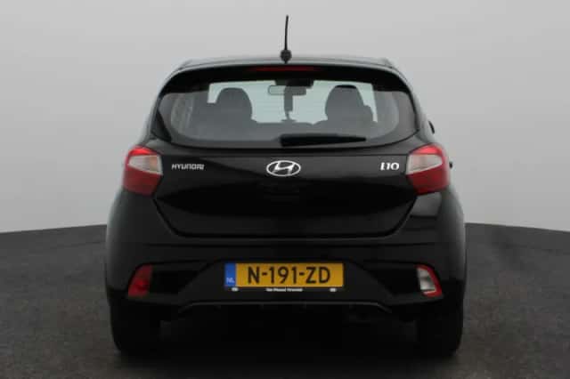 Hyundai i10 (2022) thumbnail 6