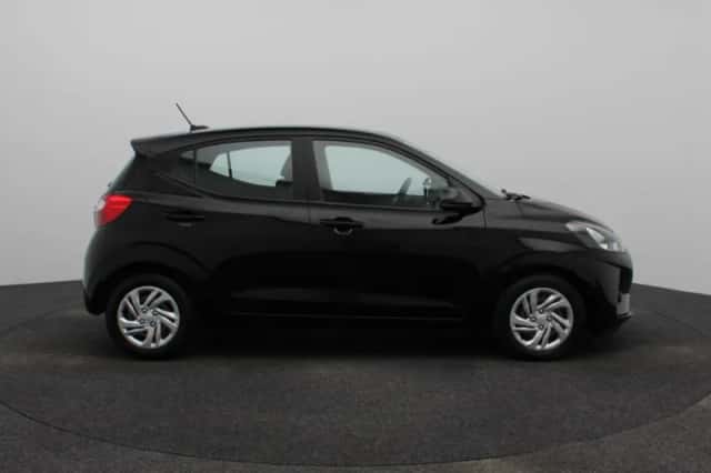 Hyundai i10 (2022) thumbnail 6