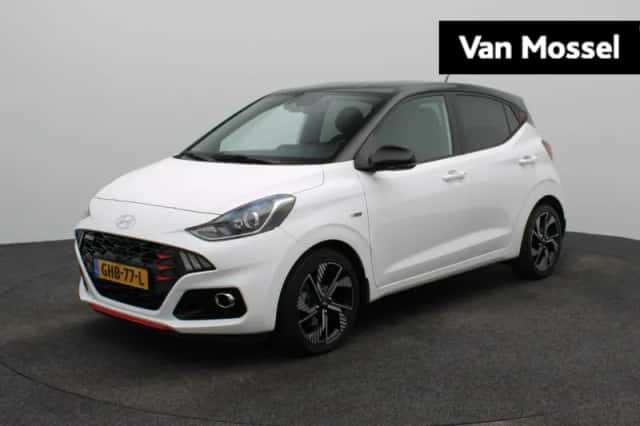 Hyundai i10 (2024) thumbnail 1