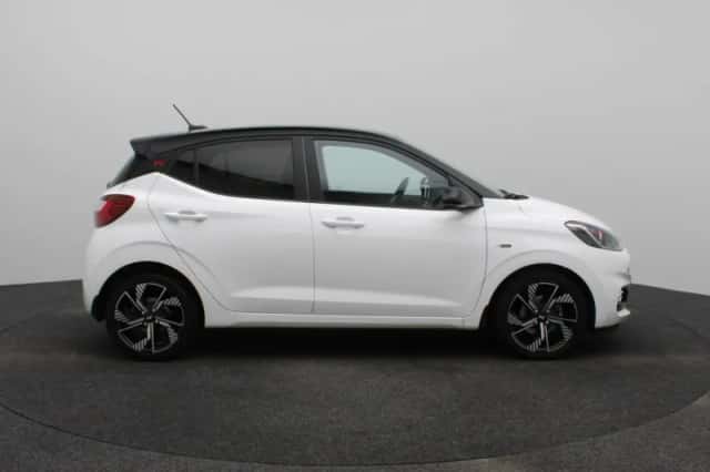 Hyundai i10 (2024) thumbnail 6
