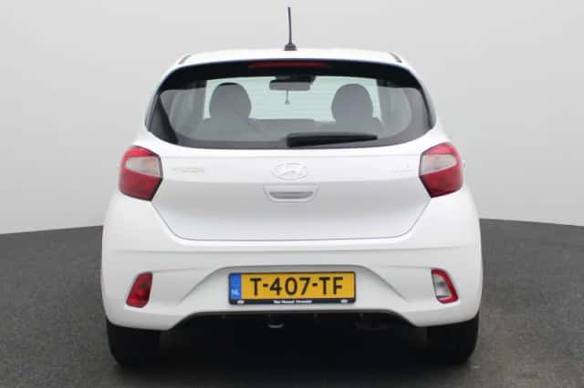 Hyundai i10 (2023) thumbnail 5