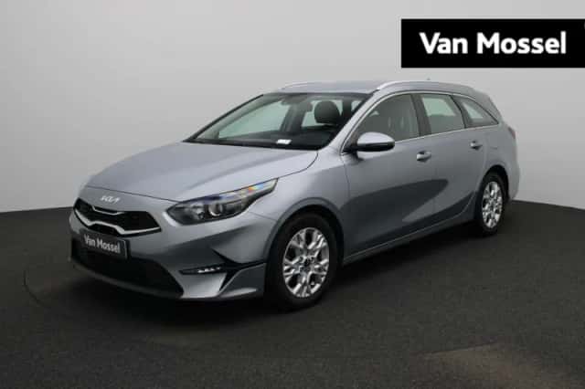 Kia Ceed Sportswagon (2024) thumbnail 1