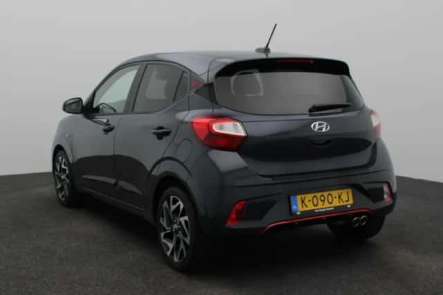 Hyundai i10 (2021) thumbnail 3