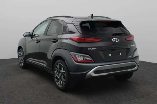 Hyundai Kona (2023) thumbnail 2