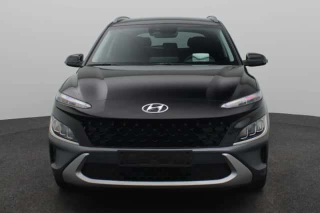 Hyundai Kona (2023) thumbnail 3