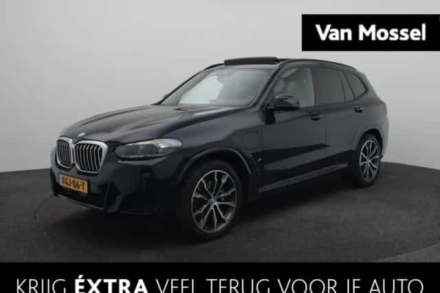 BMW X3 (2023) thumbnail 1