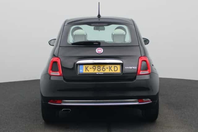 Fiat 500 (2021) thumbnail 6