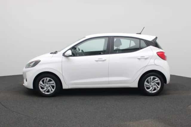 Hyundai i10 (2023) thumbnail 4