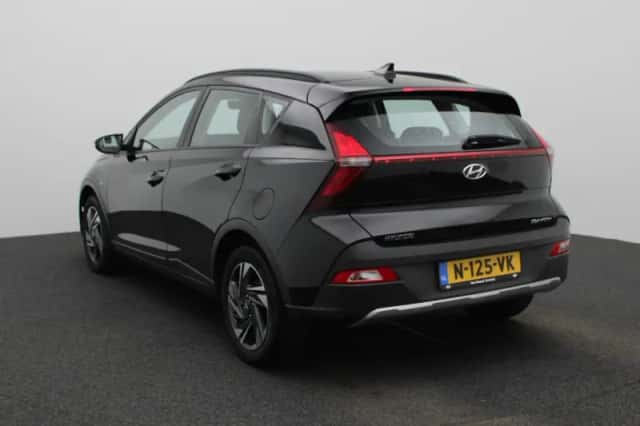 Hyundai Bayon (2022) thumbnail 3