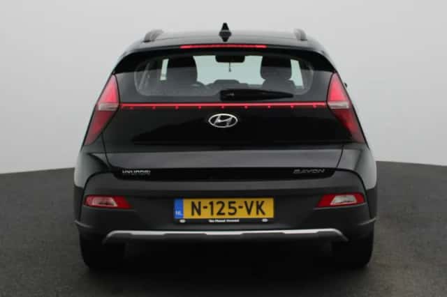 Hyundai Bayon (2022) thumbnail 6