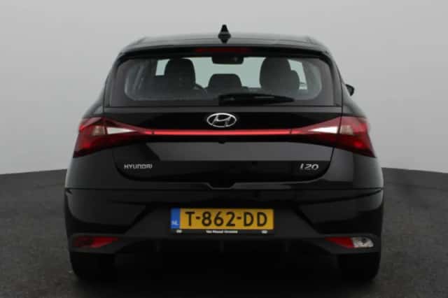 Hyundai i20 (2023) thumbnail 5