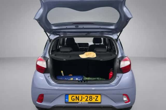 Hyundai i10 (2024) thumbnail 2