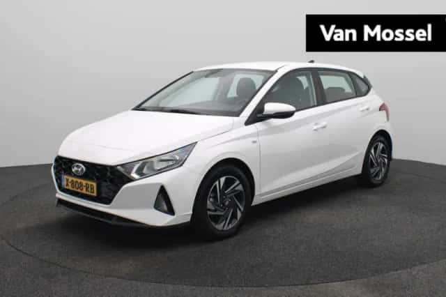 Hyundai i20 (2024) thumbnail 1