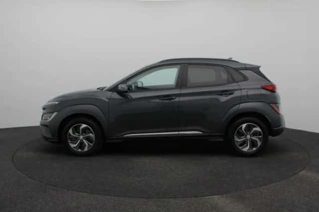 Hyundai Kona (2023) thumbnail 4
