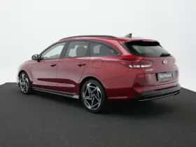 Hyundai i30 thumbnail 2