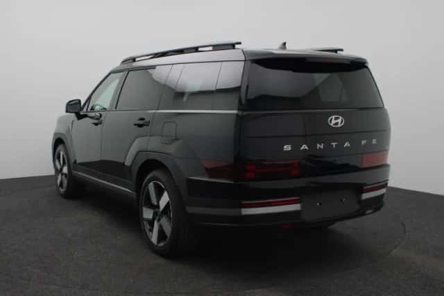 Hyundai Santa Fe (2026) thumbnail 2