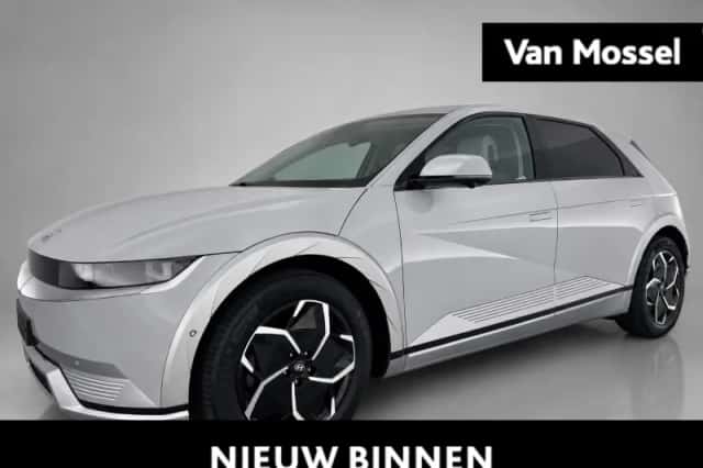 Hyundai Ioniq 5 (2023) thumbnail 1