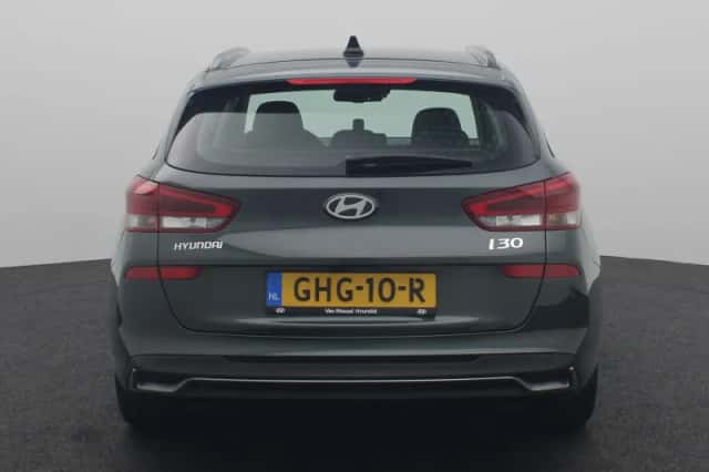 Hyundai i30 (2024) thumbnail 6