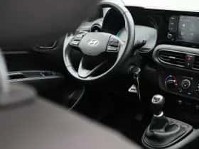 Hyundai i10 (2023) thumbnail 32