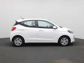 Hyundai i10 (2023) thumbnail 7