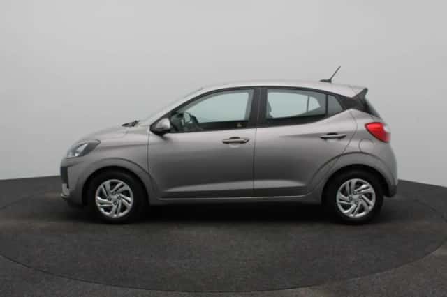 Hyundai i10 (2023) thumbnail 4