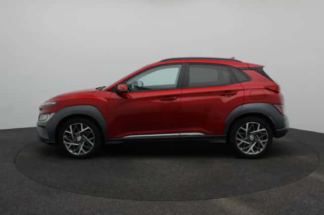 Hyundai Kona (2021) thumbnail 5