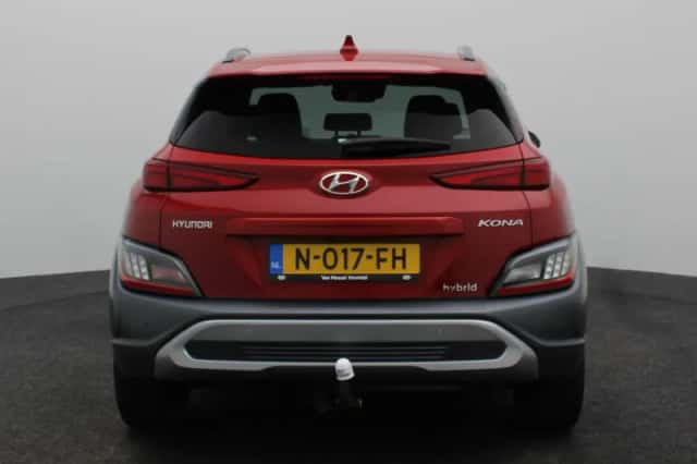 Hyundai Kona (2021) thumbnail 6