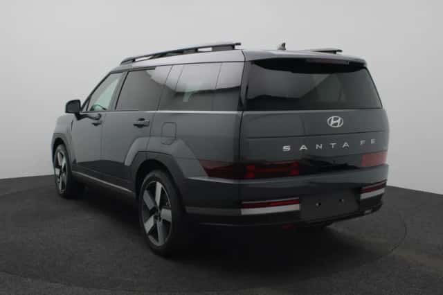 Hyundai Santa Fe (2026) thumbnail 3