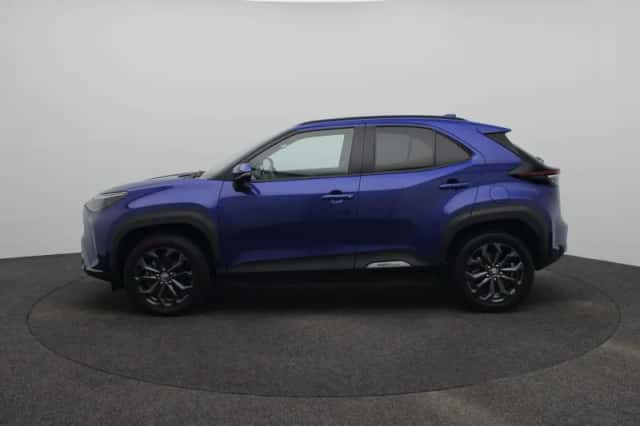 Toyota Yaris Cross (2024) thumbnail 4