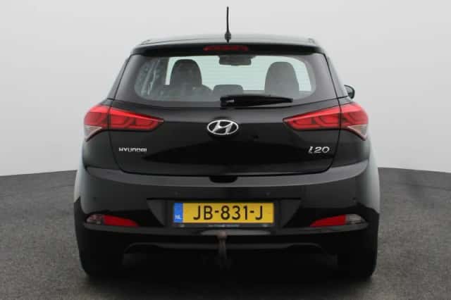 Hyundai i20 (2016) thumbnail 5