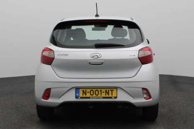 Hyundai i10 (2021) thumbnail 6