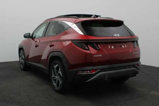 Hyundai Tucson (2022) thumbnail 2