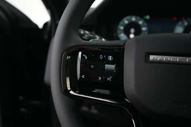 Land Rover Range Rover Evoque (2026) thumbnail 16