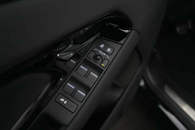 Land Rover Range Rover Evoque (2026) thumbnail 37