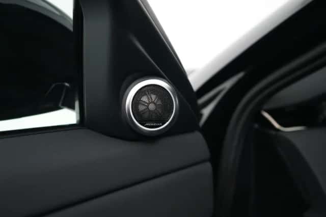 Land Rover Range Rover Evoque (2026) thumbnail 39