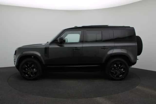 Land Rover Defender (2026) thumbnail 6