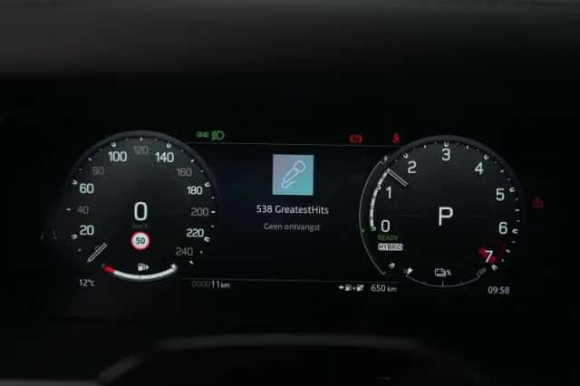 Land Rover Defender (2026) thumbnail 18