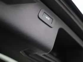 Land Rover Discovery Sport thumbnail 12