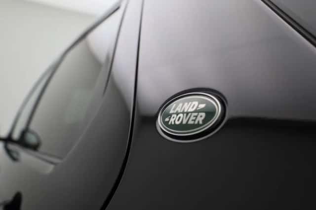 Land Rover Discovery Sport (2023) thumbnail 13