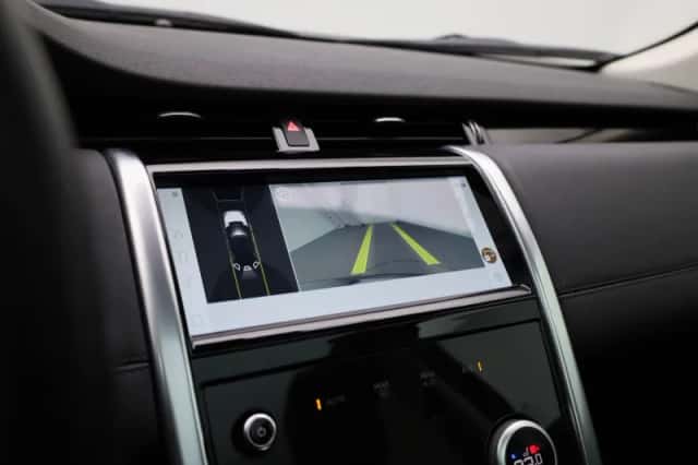Land Rover Discovery Sport (2023) thumbnail 19