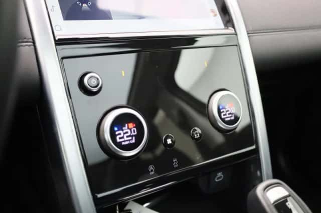 Land Rover Discovery Sport (2023) thumbnail 20