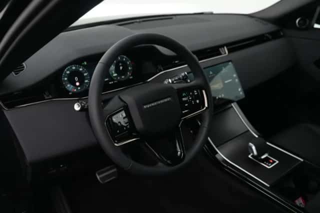 Land Rover Range Rover Evoque (2026) thumbnail 13