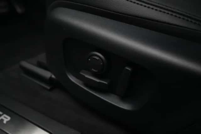 Land Rover Range Rover Evoque (2026) thumbnail 21
