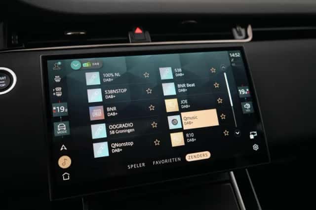 Land Rover Range Rover Evoque (2026) thumbnail 31