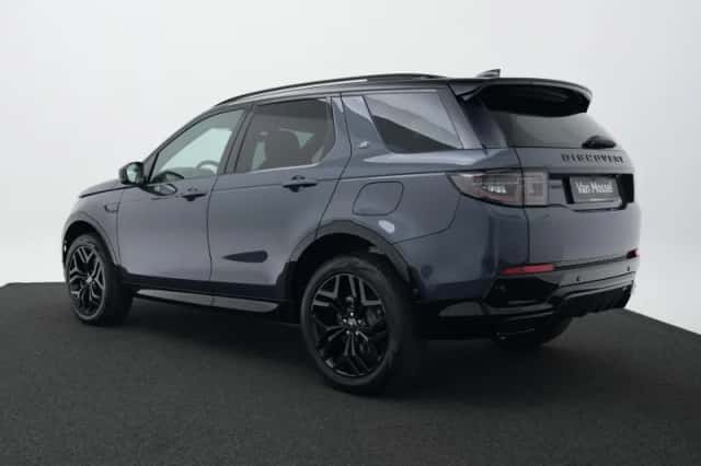 Land Rover Discovery Sport (2026) thumbnail 5