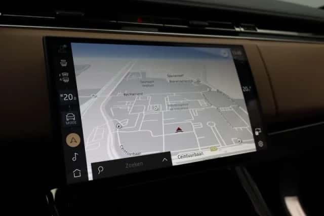 Land Rover Range Rover Sport (2023) thumbnail 17