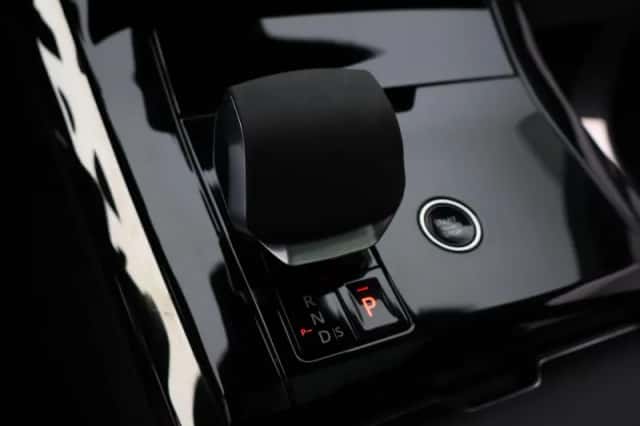 Land Rover Range Rover Sport (2023) thumbnail 19