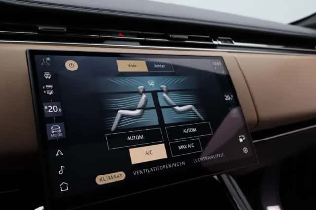 Land Rover Range Rover Sport (2023) thumbnail 27
