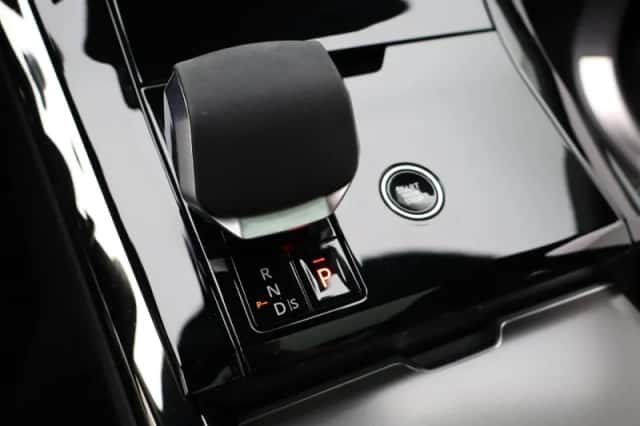 Land Rover Range Rover Sport (2026) thumbnail 18